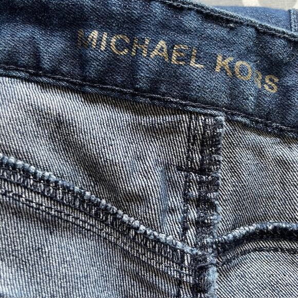 Michael Kors Jeans 20W Plus 29½″ Inseam, Excellent Pre-Owned - Picture 2 of 7